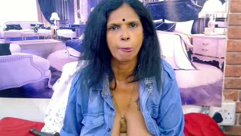 sexyva4u2luv online show from 06-18-26, 09:09
