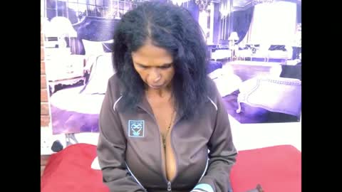 sexyva4u2luv online show from 06-19-26, 09:24