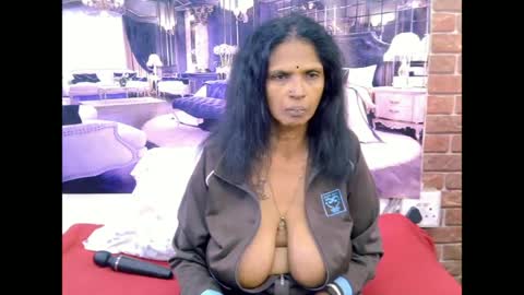 sexyva4u2luv online show from 07-02-26, 05:35