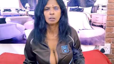sexyva4u2luv online show from 07-02-26, 06:14