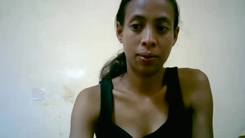 Snapshot of sexyvalie chatting on 01-12-25, 12:12 Sexyvalie online show from 01-12-25, 12:12