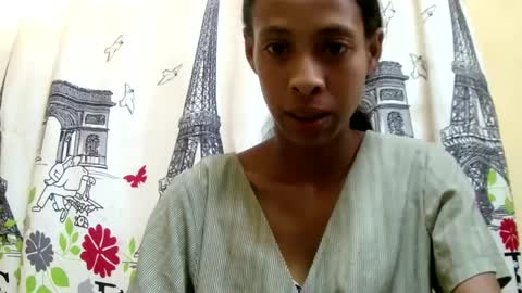 Snapshot of sexyvalie chatting on 01-19-25, 06:20 Sexyvalie online show from 01-19-25, 06:20