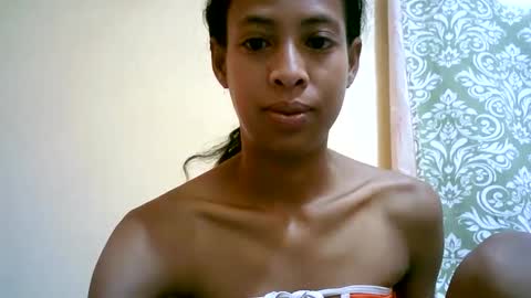 Snapshot of sexyvalie chatting on 02-10-25, 04:08 Sexyvalie online show from 02-10-25, 04:08