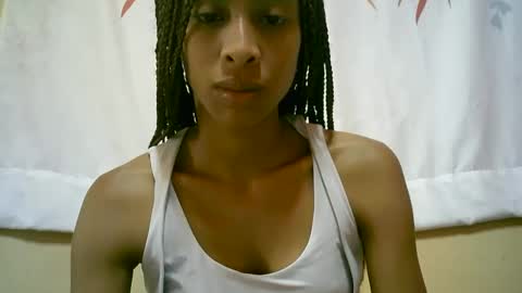 Snapshot of sexyvalie chatting on 02-23-25, 04:50 Sexyvalie online show from 02-23-25, 04:50