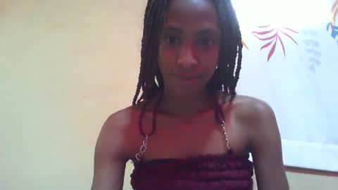 Snapshot of sexyvalie chatting on 02-26-25, 05:31 Sexyvalie online show from 02-26-25, 05:31