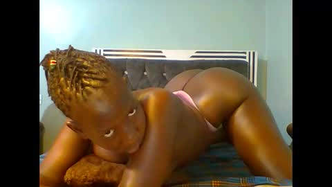 VIVIAN online show from 02-15-25, 07:39