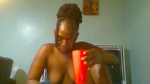 VIVIAN online show from 03-04-25, 07:51