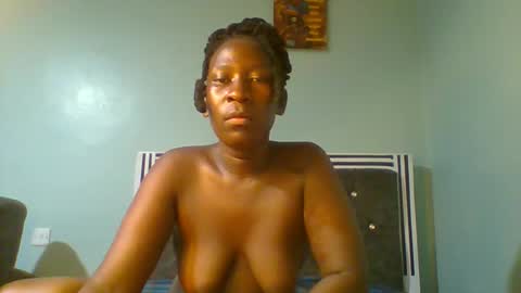 VIVIAN online show from 03-08-25, 08:03