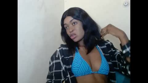 Blue online show from 02-16-25, 07:04