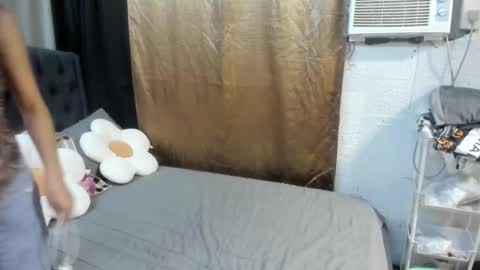 Xenaaa online show from 10-12-25, 07:24