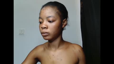 sexyxpeach online show from 10-09-25, 02:37