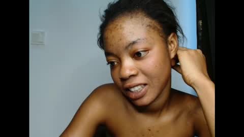 sexyxpeach online show from 10-12-25, 12:26