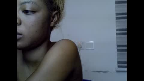 sexyxpeach online show from 11-29-25, 04:04