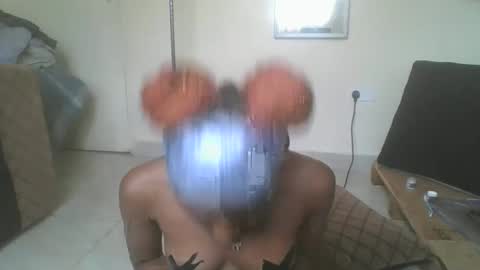 Snapshot of sexyy_tiny chatting on 09-13-25, 08:58 Mel online show from 09-13-25, 08:58