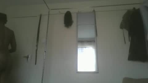 Snapshot of sexyy_tiny chatting on 09-29-25, 12:10 Mel online show from 09-29-25, 12:10