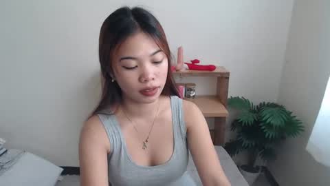 Snapshot of sexyygela chatting on 06-28-26, 07:58 Gela3 online show from 06-28-26, 07:58