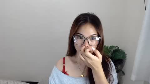 Snapshot of sexyygela chatting on 08-05-26, 05:49 Gela3 online show from 08-05-26, 05:49