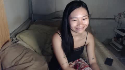 sexyymiya online show from 04-20-26, 02:20