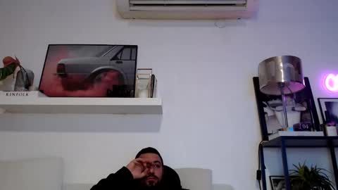 Snapshot of sexyyturkk chatting on 12-23-24, 02:02 Arda online show from 12-23-24, 02:02