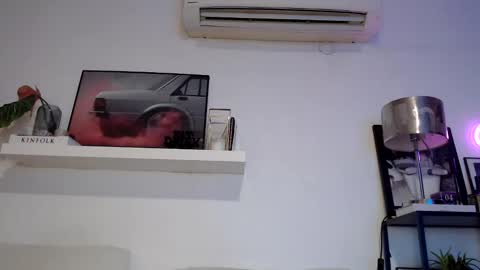 Snapshot of sexyyturkk chatting on 01-12-25, 12:28 Arda online show from 01-12-25, 12:28