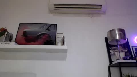 Snapshot of sexyyturkk chatting on 01-24-25, 12:52 Arda online show from 01-24-25, 12:52