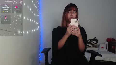 sey_pretty online show from 09-21-25, 04:36
