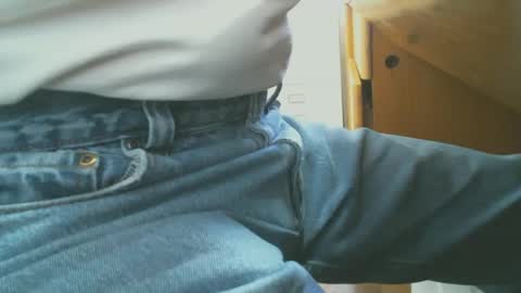 Snapshot of sflgentlman chatting on 09-24-25, 04:10 Bruce online show from 09-24-25, 04:10