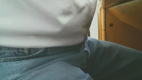 Snapshot of sflgentlman chatting on 04-03-26, 07:12 Bruce online show from 04-03-26, 07:12