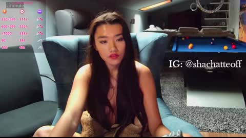 Snapshot of shachatte chatting on 10-28-25, 09:35 Shachatte online show from 10-28-25, 09:35