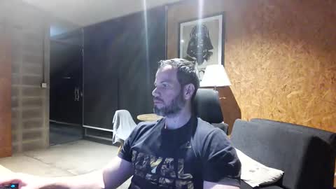 Snapshot of shad0w_hunter chatting on 03-12-26, 10:38 shad0w_hunter online show from 03-12-26, 10:38