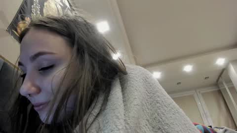 shadow_raffi online show from 12-18-24, 02:49