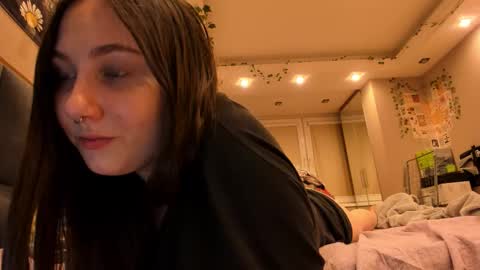 shadow_raffi online show from 09-28-25, 02:39