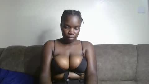 Snapshot of shadowsweet34 chatting on 03-08-26, 02:21 val online show from 03-08-26, 02:21