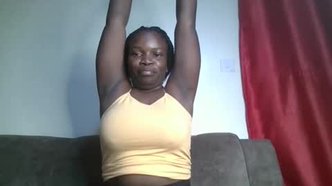 Snapshot of shadowsweet34 chatting on 04-11-26, 04:28 val online show from 04-11-26, 04:28