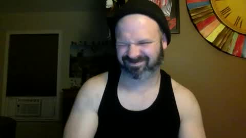 Shady online show from 10-19-25, 04:35