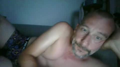 Snapshot of shafte1981 chatting on 06-06-26, 09:19 shafte1981 online show from 06-06-26, 09:19