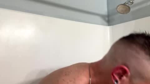 Snapshot of shaftyone4u chatting on 01-29-25, 01:16 shaftyone4u online show from 01-29-25, 01:16