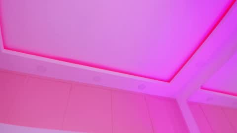 Shaina Vasquez online show from 12-15-25, 11:53