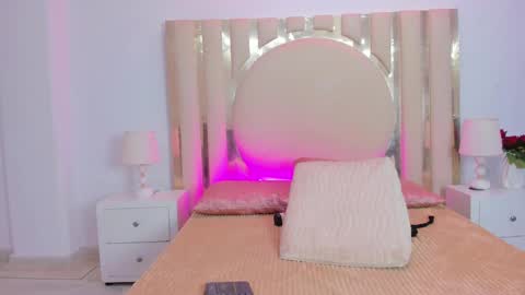 Shaina online show from 12-17-24, 01:50