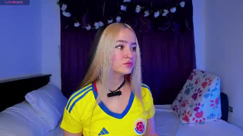 Shaira Clark online show from 06-18-26, 02:23
