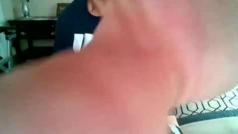 Snapshot of shakeyman889 chatting on 10-23-25, 03:44 shakeyman889 online show from 10-23-25, 03:44