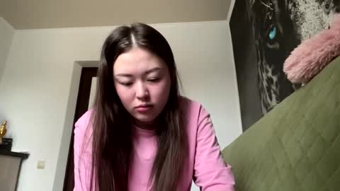 Hana online show from 02-06-26, 03:44