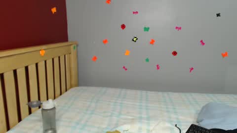 Snapshot of shaky396294 chatting on 01-22-25, 05:06 shaky xxx online show from 01-22-25, 05:06