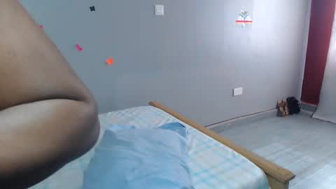 Snapshot of shaky396294 chatting on 02-26-25, 06:26 shaky xxx online show from 02-26-25, 06:26
