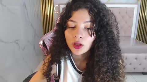 Snapshot of shalon_diaz_sub chatting on 12-09-24, 04:05 Shalon online show from 12-09-24, 04:05