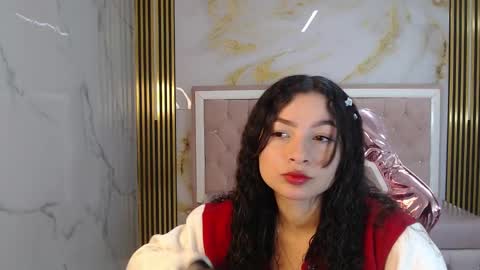 Snapshot of shalon_diaz_sub chatting on 01-13-25, 01:06 Shalon online show from 01-13-25, 01:06