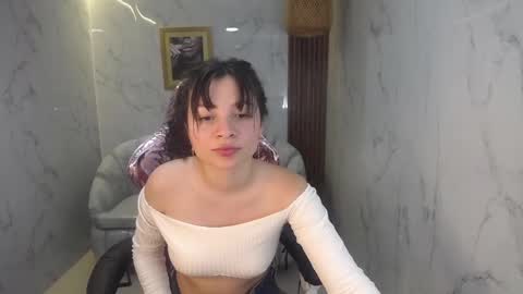 Snapshot of shalon_diaz_sub chatting on 02-19-25, 11:36 Shalon online show from 02-19-25, 11:36