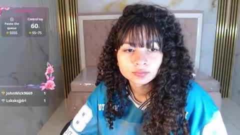 Snapshot of shalon_diaz_sub chatting on 02-25-25, 11:11 Shalon online show from 02-25-25, 11:11