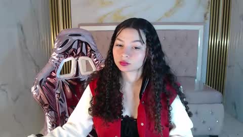 Snapshot of shalon_diaz_sub chatting on 03-12-25, 01:19 Shalon online show from 03-12-25, 01:19