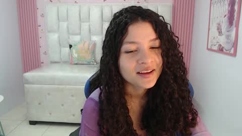Snapshot of shalon_diaz_sub chatting on 09-09-25, 12:59 Shalon online show from 09-09-25, 12:59